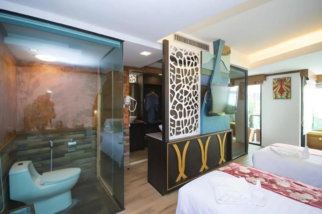 Bed in Phi Phi Nice Beach Hotel Hip