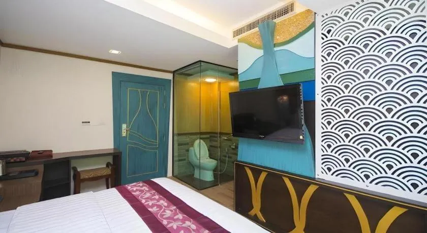 Bed in Phi Phi Nice Beach Hotel Hip