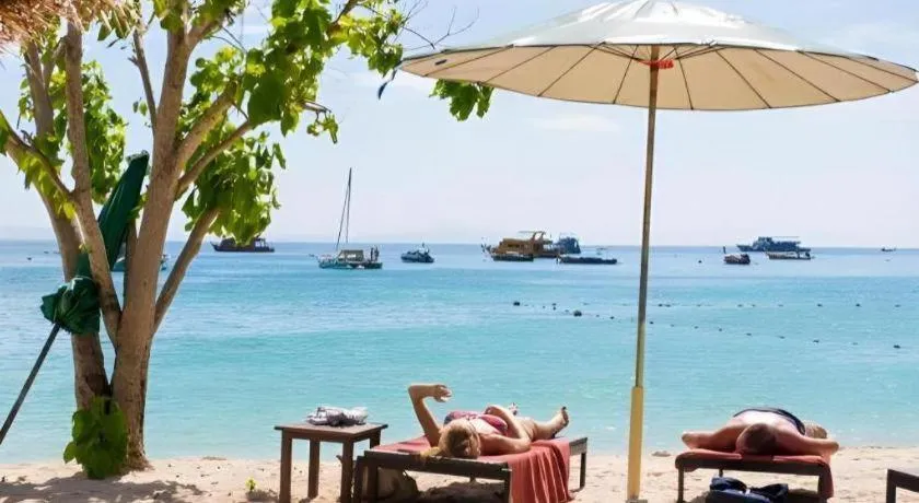 Phi Phi Nice Beach Hotel Hip