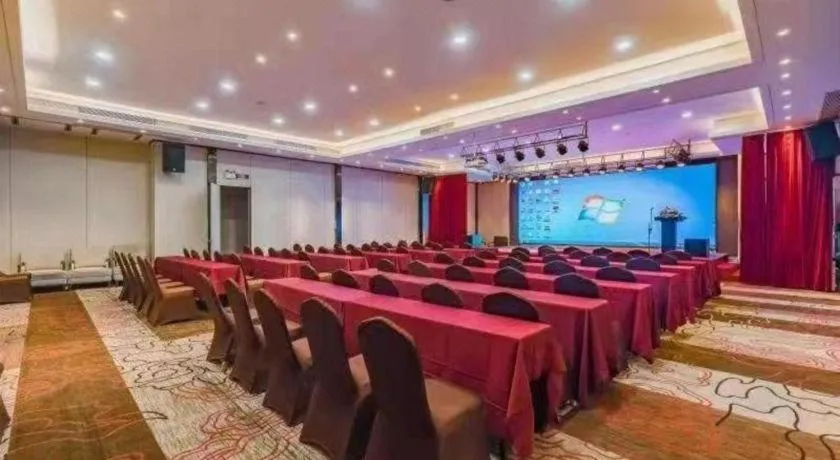 Zhuhai Starlight Hotel