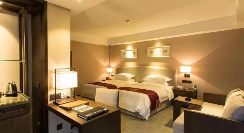 Bed in LIZ Hotel (Zhuhai Gongbei Port Fuhuali Store)