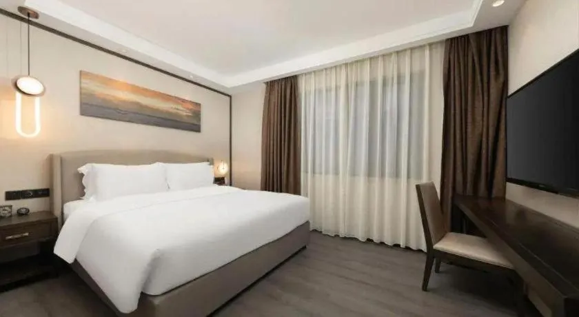 Zhuhai Starlight Hotel