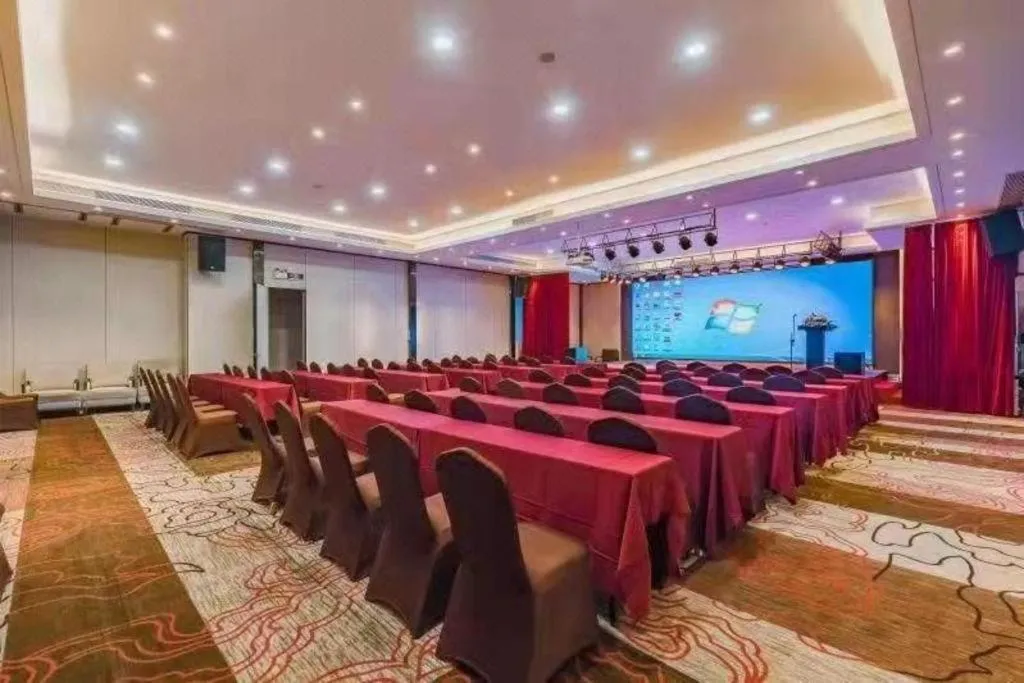 Zhuhai Starlight Hotel