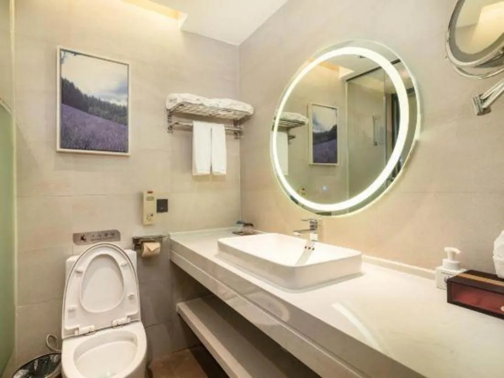 Lavande Hotel Guangzhou Financial City Tianhe Park Metro Station