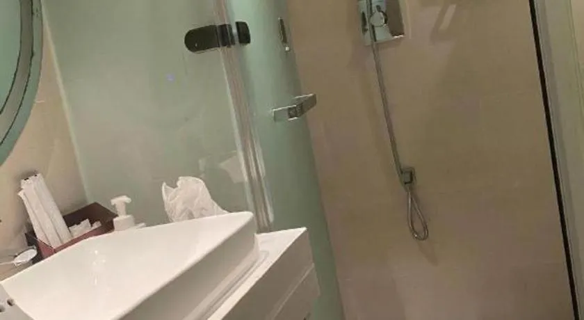 Lavande Hotel Guangzhou Financial City Tianhe Park Metro Station