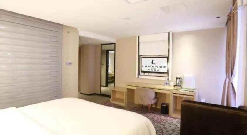Bed in Lavande Hotel Guangzhou Financial City Tianhe Park Metro Station