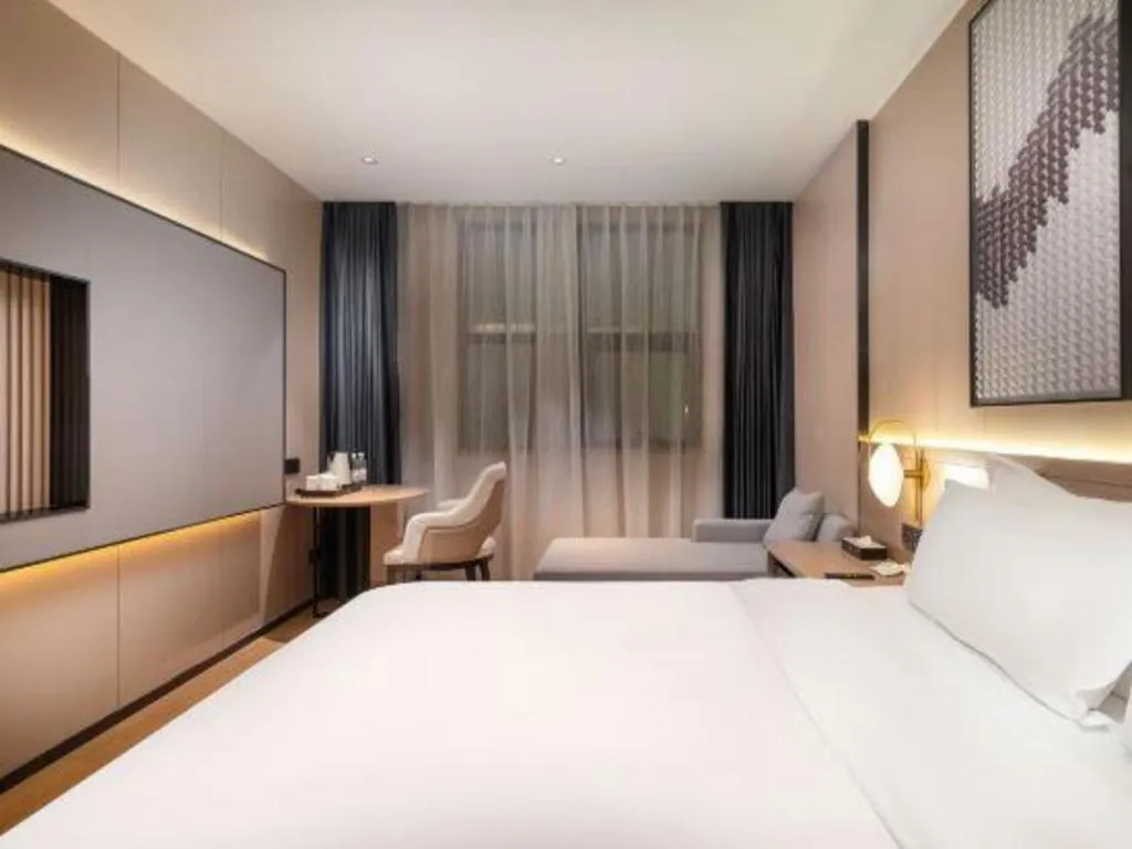 Bed in Lavande Hotel Guangzhou Financial City Tianhe Park Metro Station