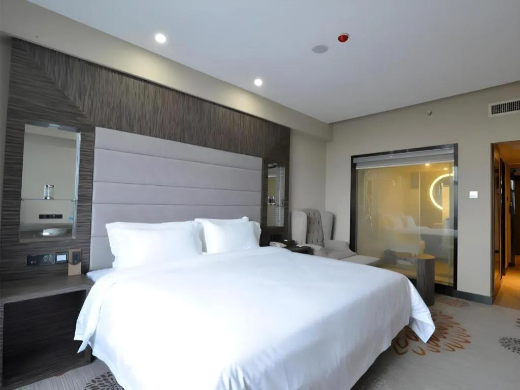 Bed in Lavande Hotel Guangzhou Financial City Tianhe Park Metro Station