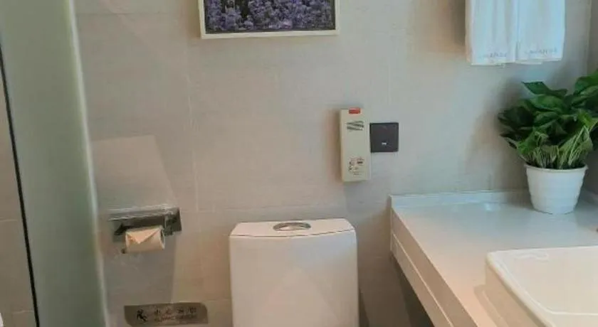 Lavande Hotel Guangzhou Financial City Tianhe Park Metro Station