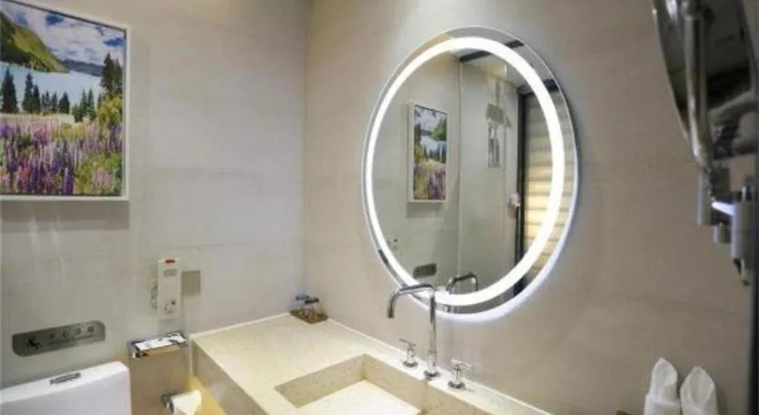 Lavande Hotel Guangzhou Financial City Tianhe Park Metro Station