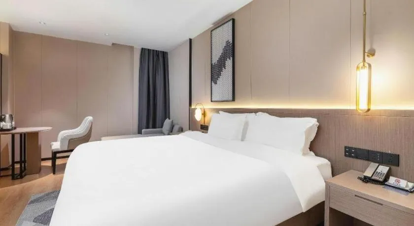 Bed in Lavande Hotel Guangzhou Financial City Tianhe Park Metro Station