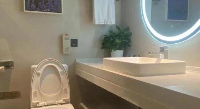 Lavande Hotel Guangzhou Financial City Tianhe Park Metro Station