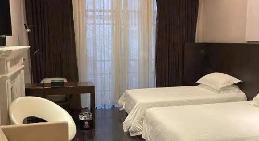 Bed in Jinjiang Inn Select Shanghai Nanjing Road Pedestrian Street
