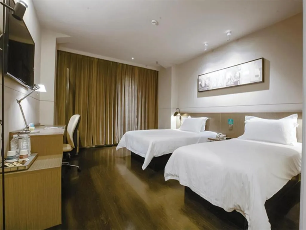 Bed in Jinjiang Inn Select Shanghai Nanjing Road Pedestrian Street