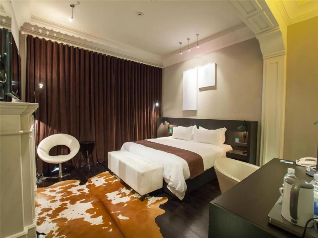Bed in Jinjiang Inn Select Shanghai Nanjing Road Pedestrian Street