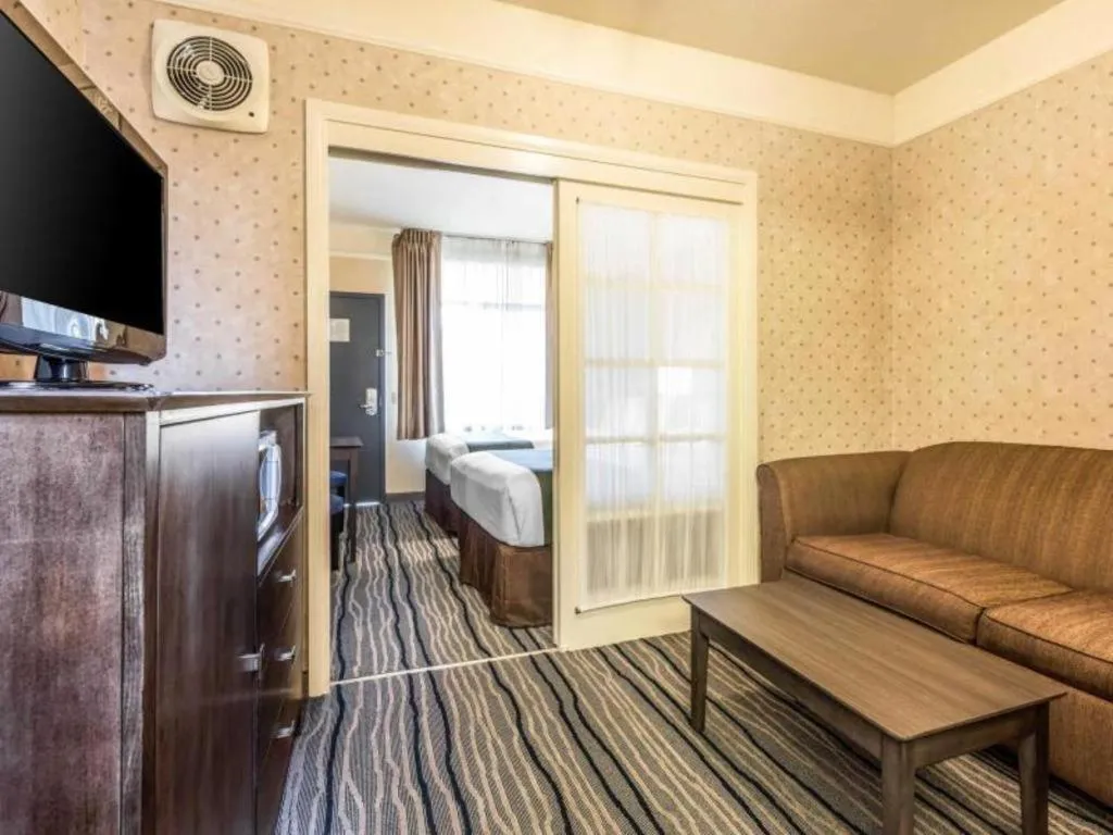 Ramada Suites by Wyndham San Diego