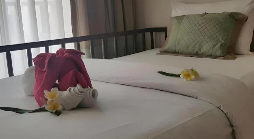 Bed in Sarita Chalet and Spa Hotel