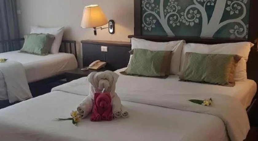 Bed in Sarita Chalet and Spa Hotel