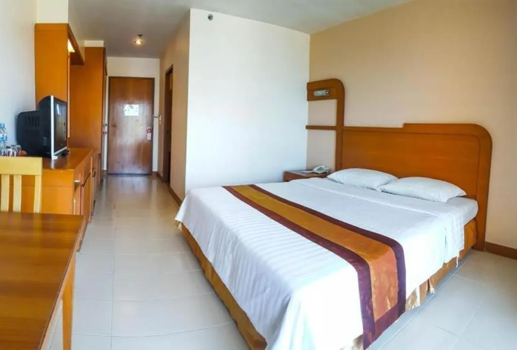 Bed in Eastiny Plaza hotel