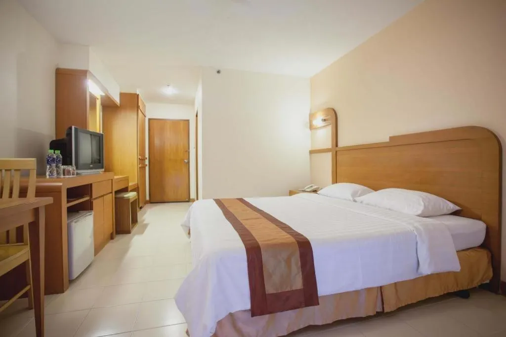 Bed in Eastiny Plaza hotel