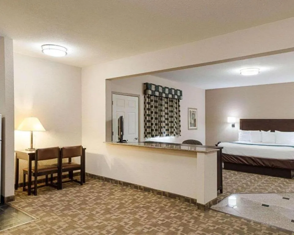 Bed in Suburban Extended Stay La Place