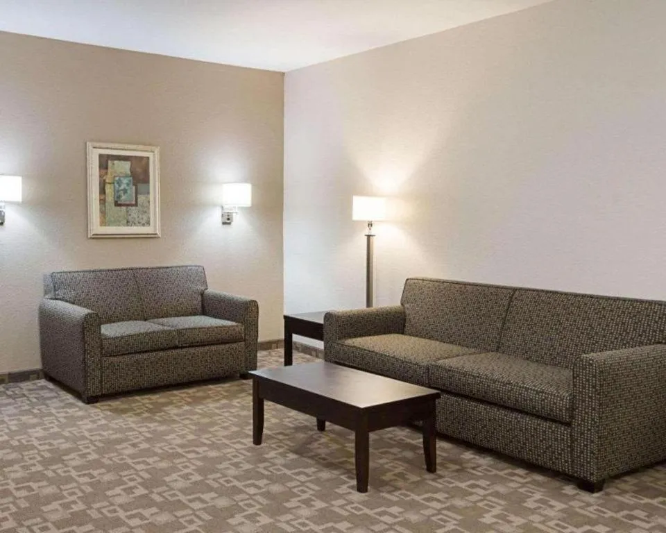 Suburban Extended Stay La Place