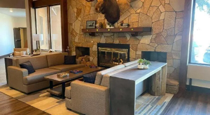 Best Western Lake Lucille Inn