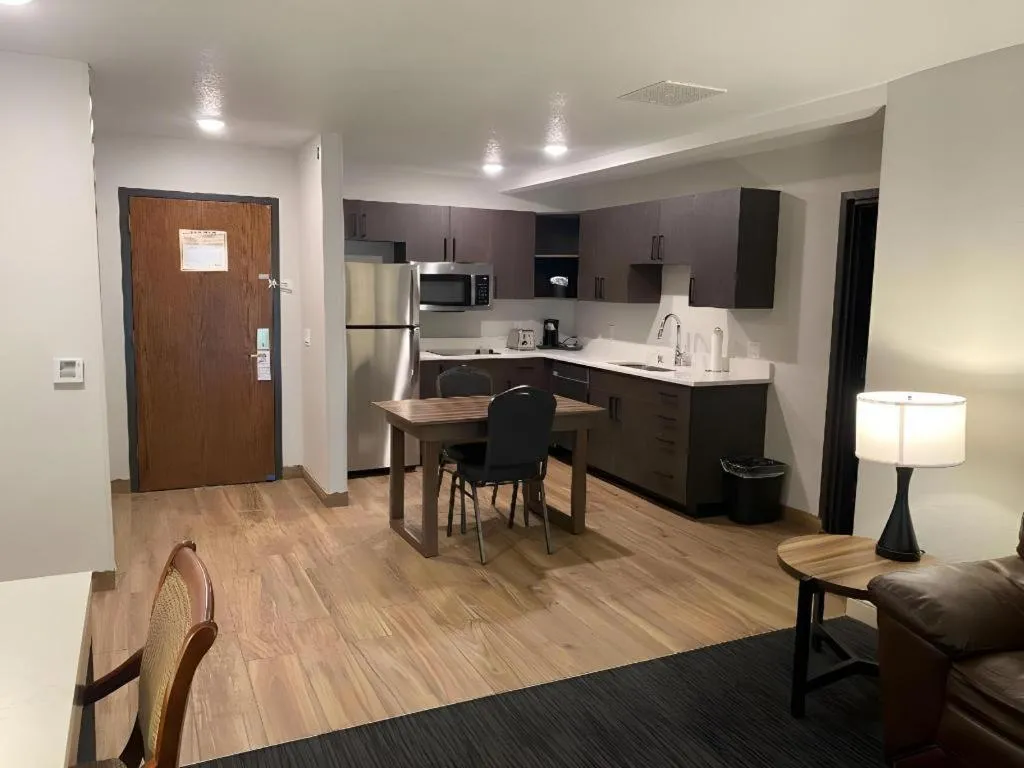 Best Western Lake Lucille Inn