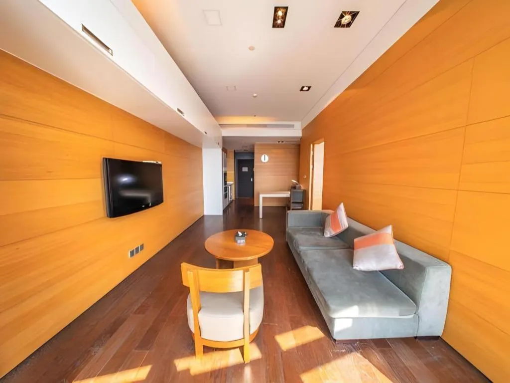 Grand Madison Qingdao Harbour-view Central（Former Qingdao Farglory Hotel）