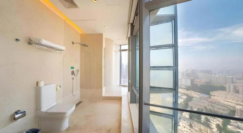 Grand Madison Qingdao Harbour-view Central（Former Qingdao Farglory Hotel）