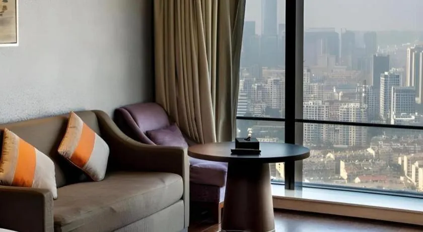 Grand Madison Qingdao Harbour-view Central（Former Qingdao Farglory Hotel）