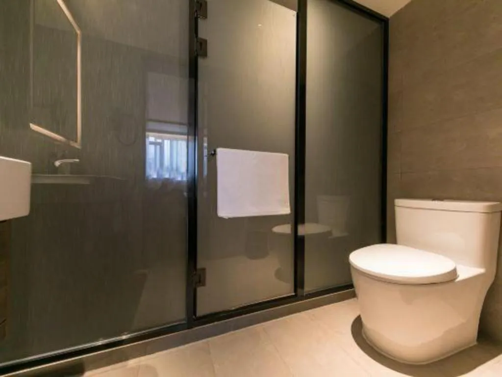 Hanting Hotel Shanghai Zhongshan Park Metro Station