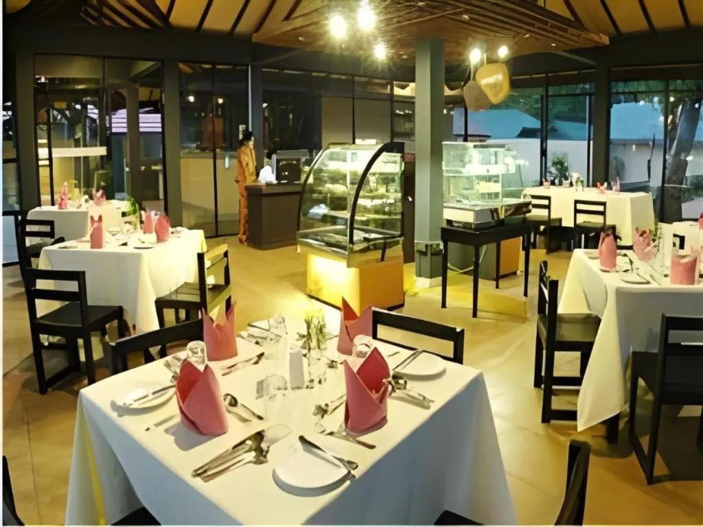 Heritage Habarana Hotel