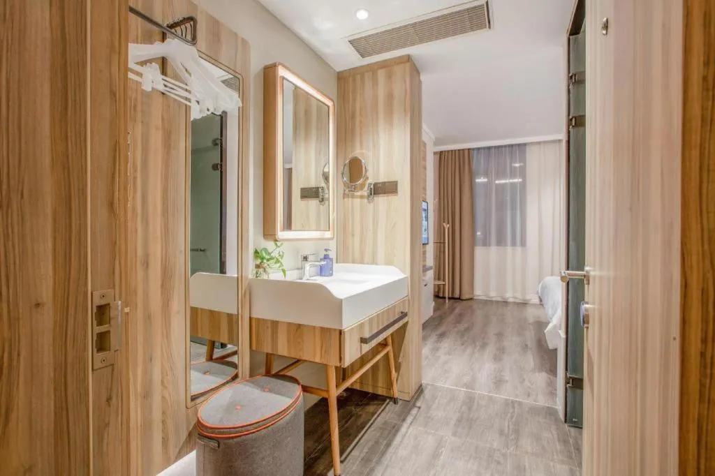 Hanting Premium Hotel Shanghai Xizang Nan Road