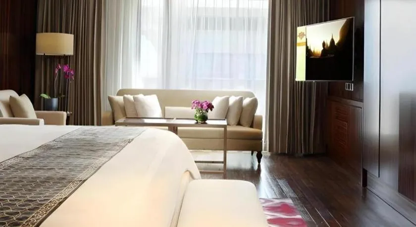 Bed in Hotel Tentrem Yogyakarta