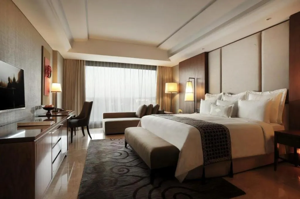 Bed in Hotel Tentrem Yogyakarta
