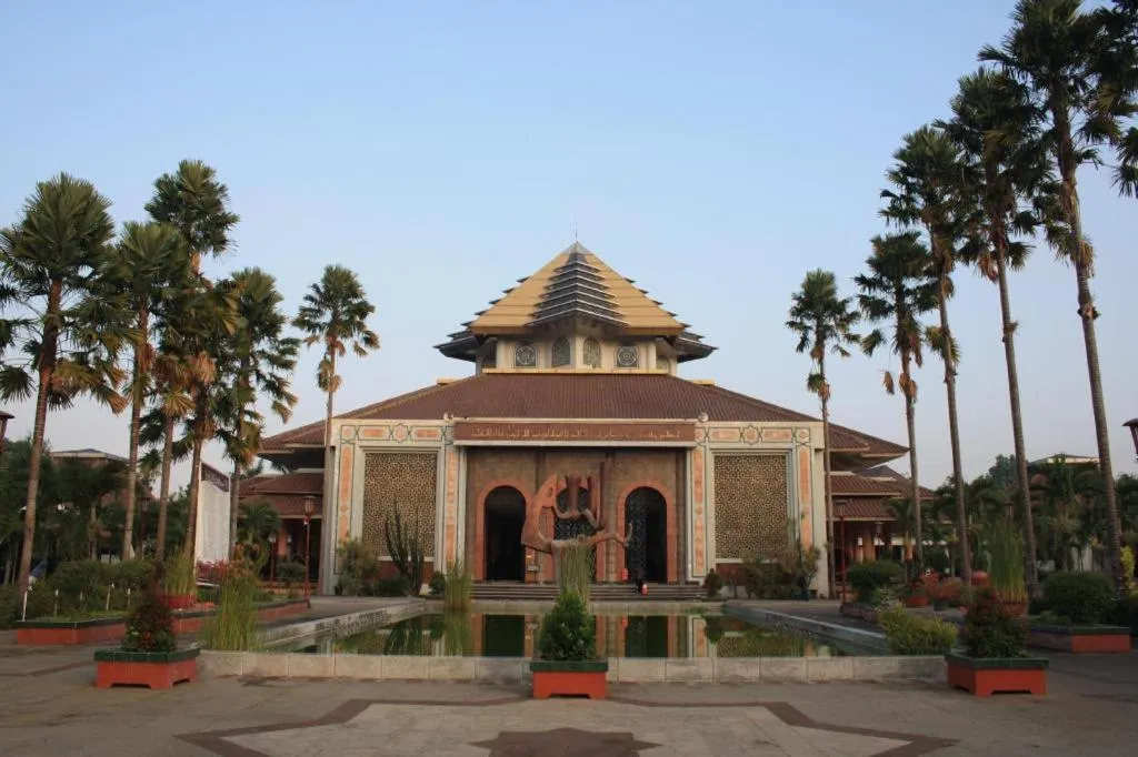 Hotel Tentrem Yogyakarta