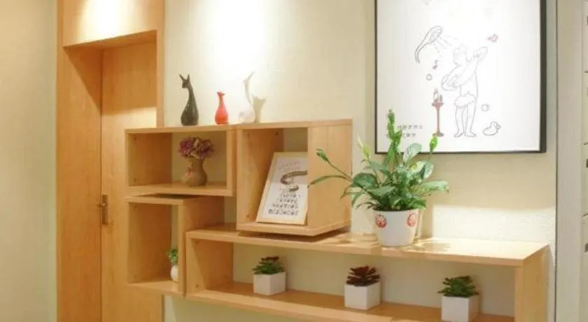 Hanting Hotel Hangzhou Central Wulin Square Metro Station