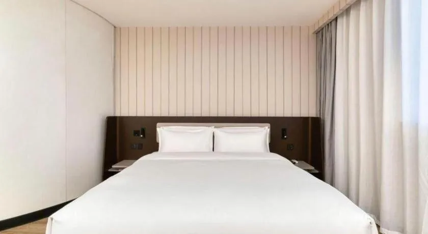 Hanting Hotel Hangzhou West Lake Wulin Square