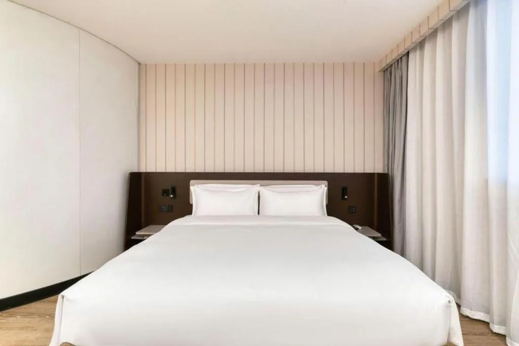 Hanting Hotel Hangzhou West Lake Wulin Square