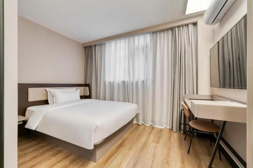 Hanting Hotel Hangzhou West Lake Wulin Square