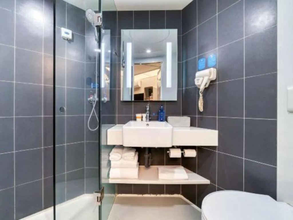 Hanting Hotel Hangzhou West Lake Wulin Square