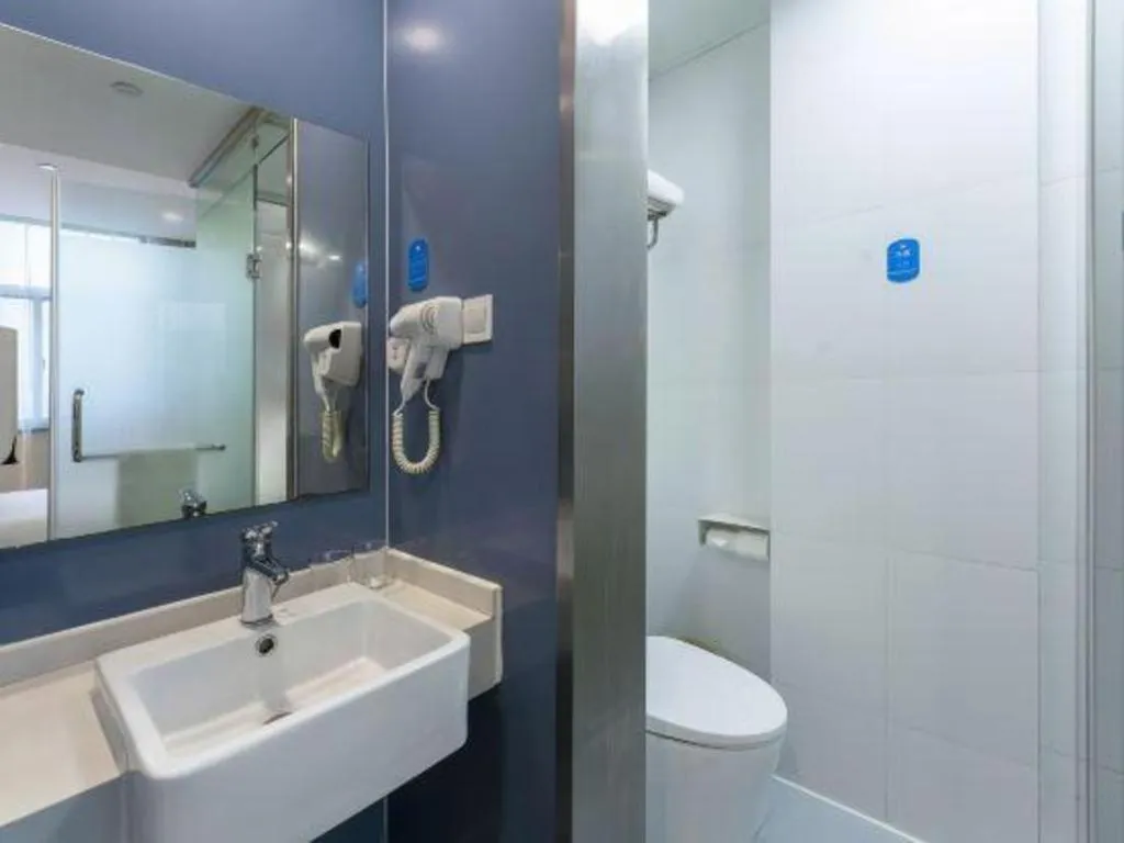 Hanting Hotel Shanghai Jiading Yecheng Road