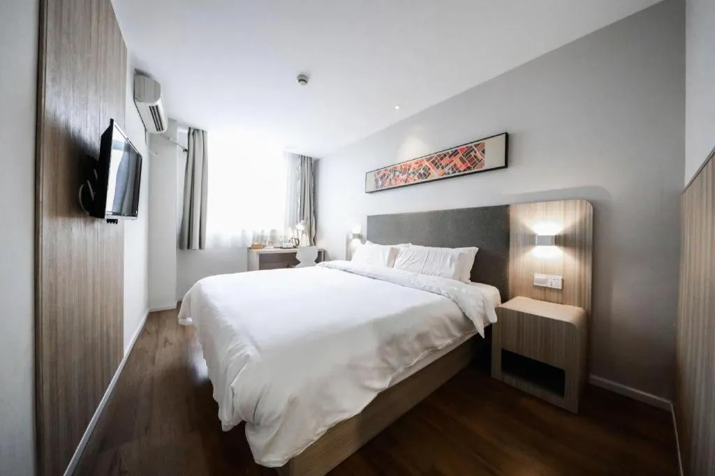 Hanting Hotel Shanghai Songjiang