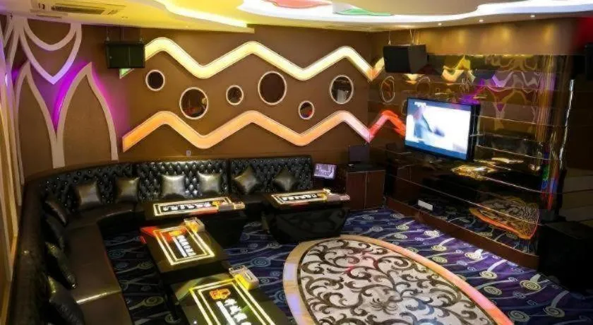 Kecheng Holiday Hotel