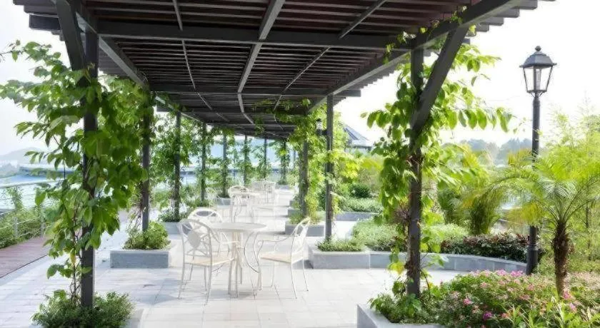 Kecheng Holiday Hotel