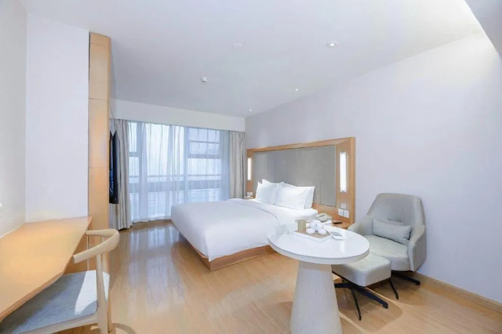 Bed in JI Hotel Chongqing Shangqing Temple