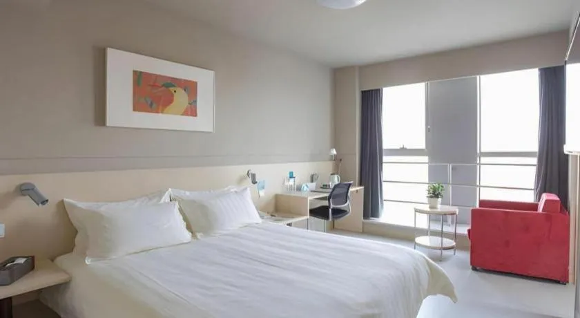 Bed in Jinjiang Inn Weihai Liugong Island Scenic Spot Shopping Market