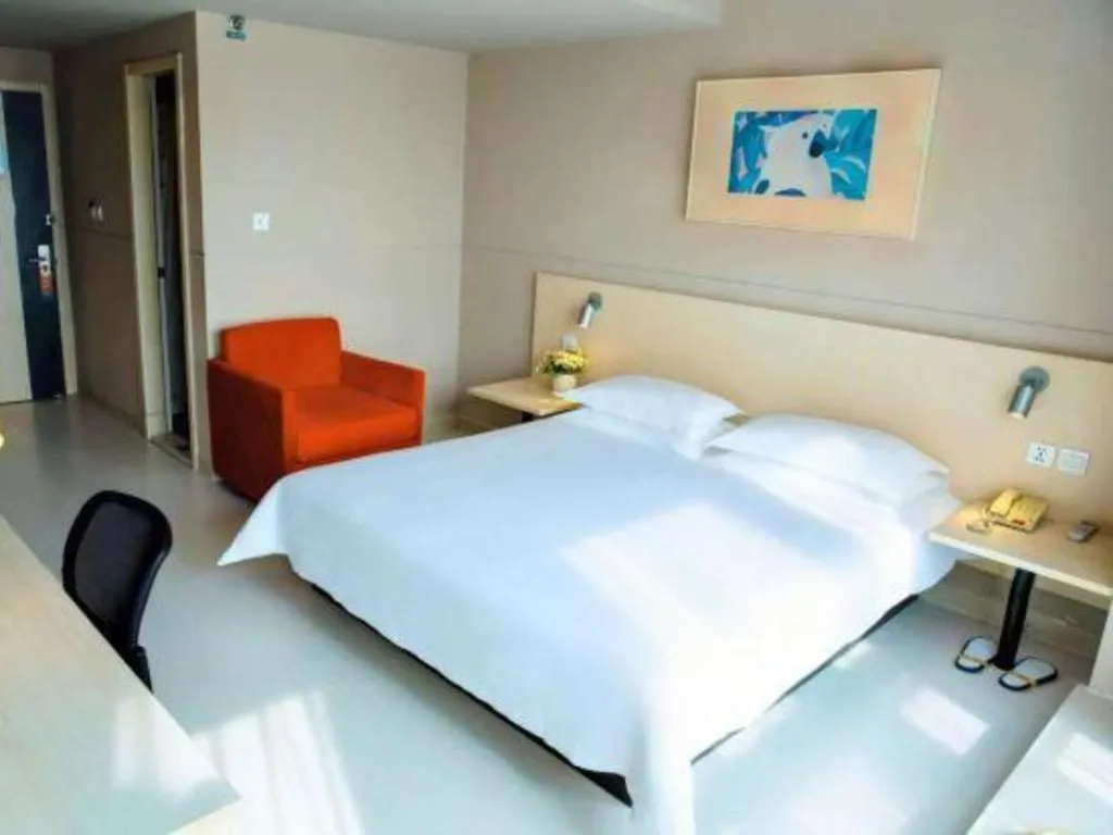 Bed in Jinjiang Inn Weihai Liugong Island Scenic Spot Shopping Market