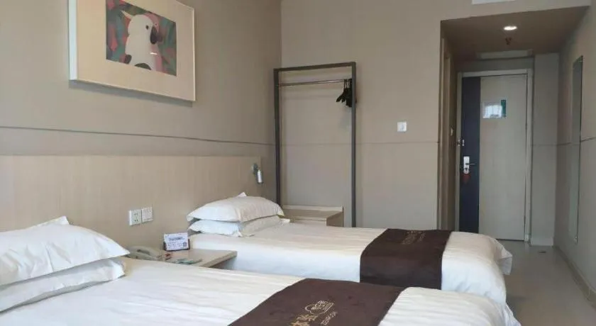 Bed in Jinjiang Inn Weihai Liugong Island Scenic Spot Shopping Market
